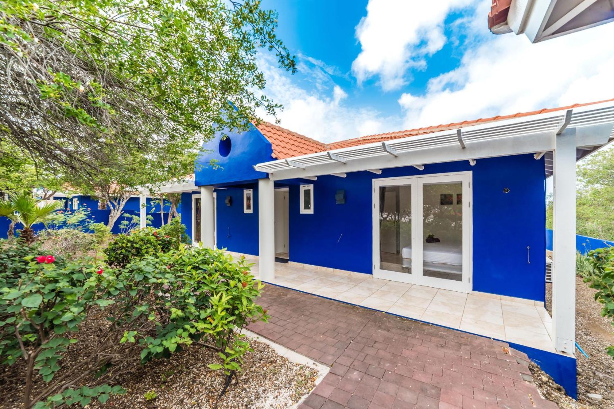 Coral Estate Rentals Willibrordus Bagian luar foto