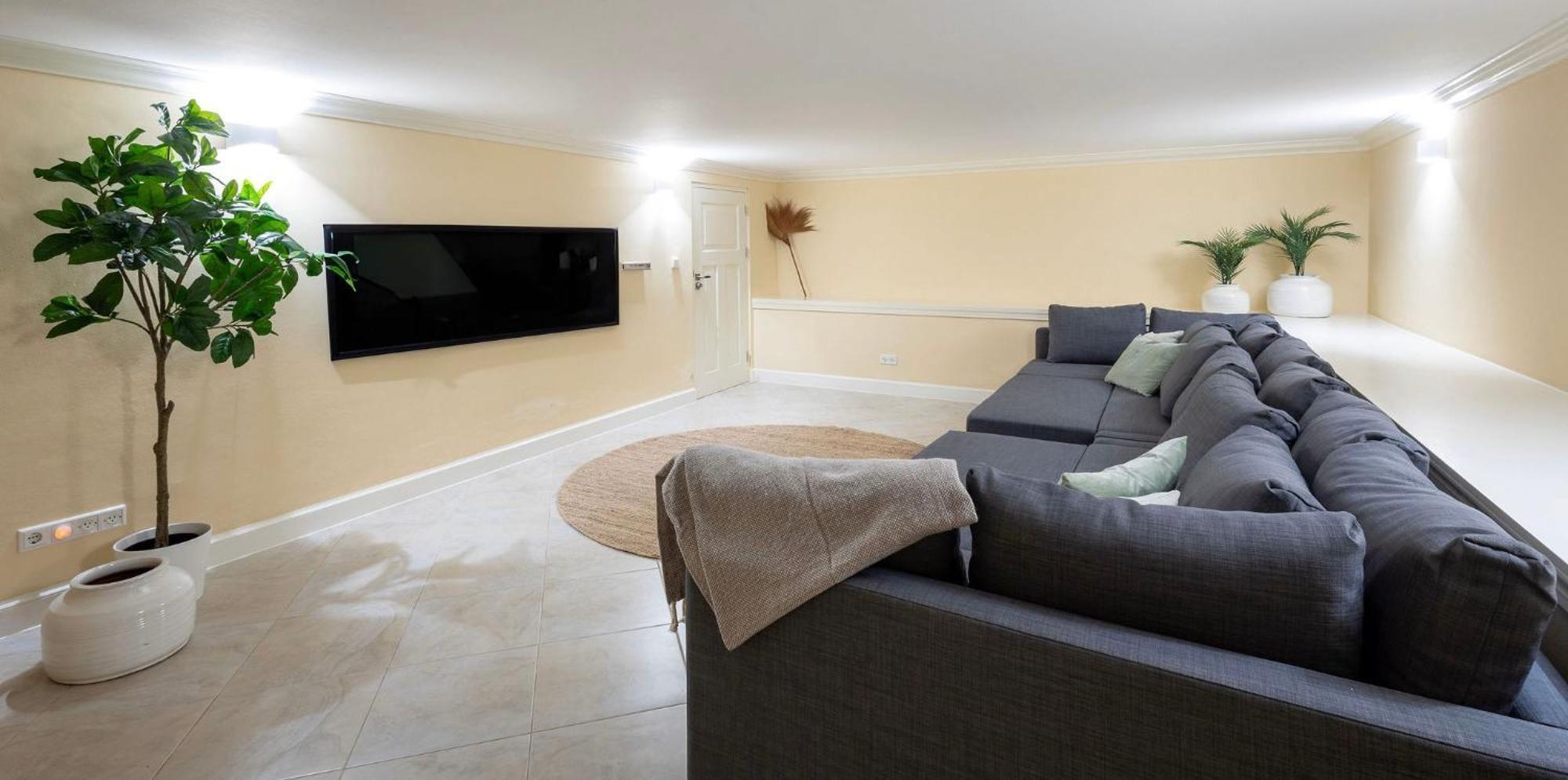 Coral Estate Rentals Willibrordus Bagian luar foto